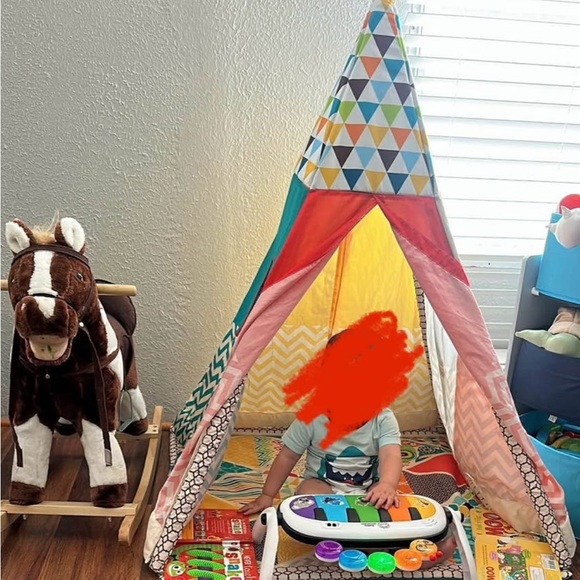 Colorful Kids Play Tent - Picture 1 of 1